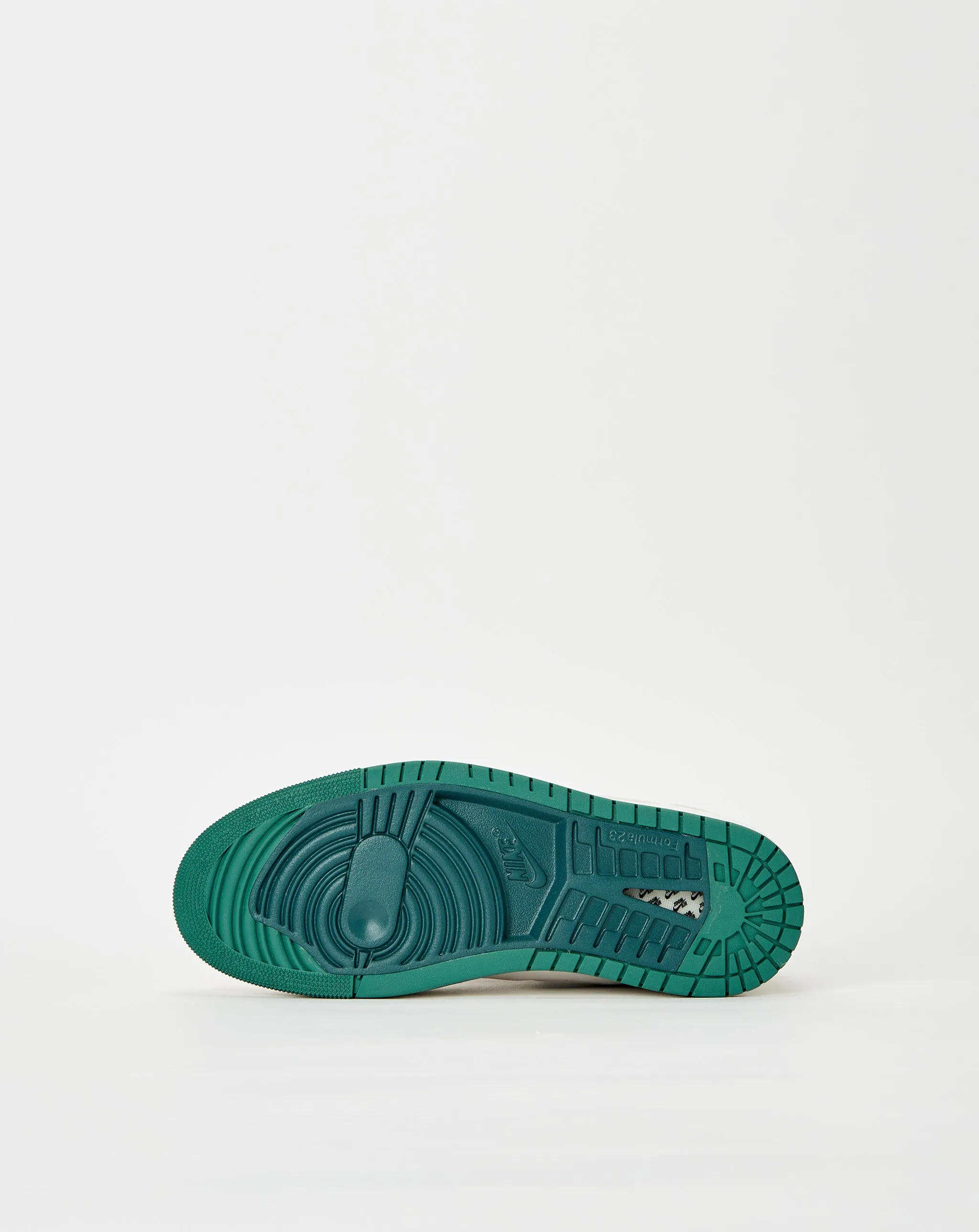 Air Jordan 1 Zoom CMFT 2