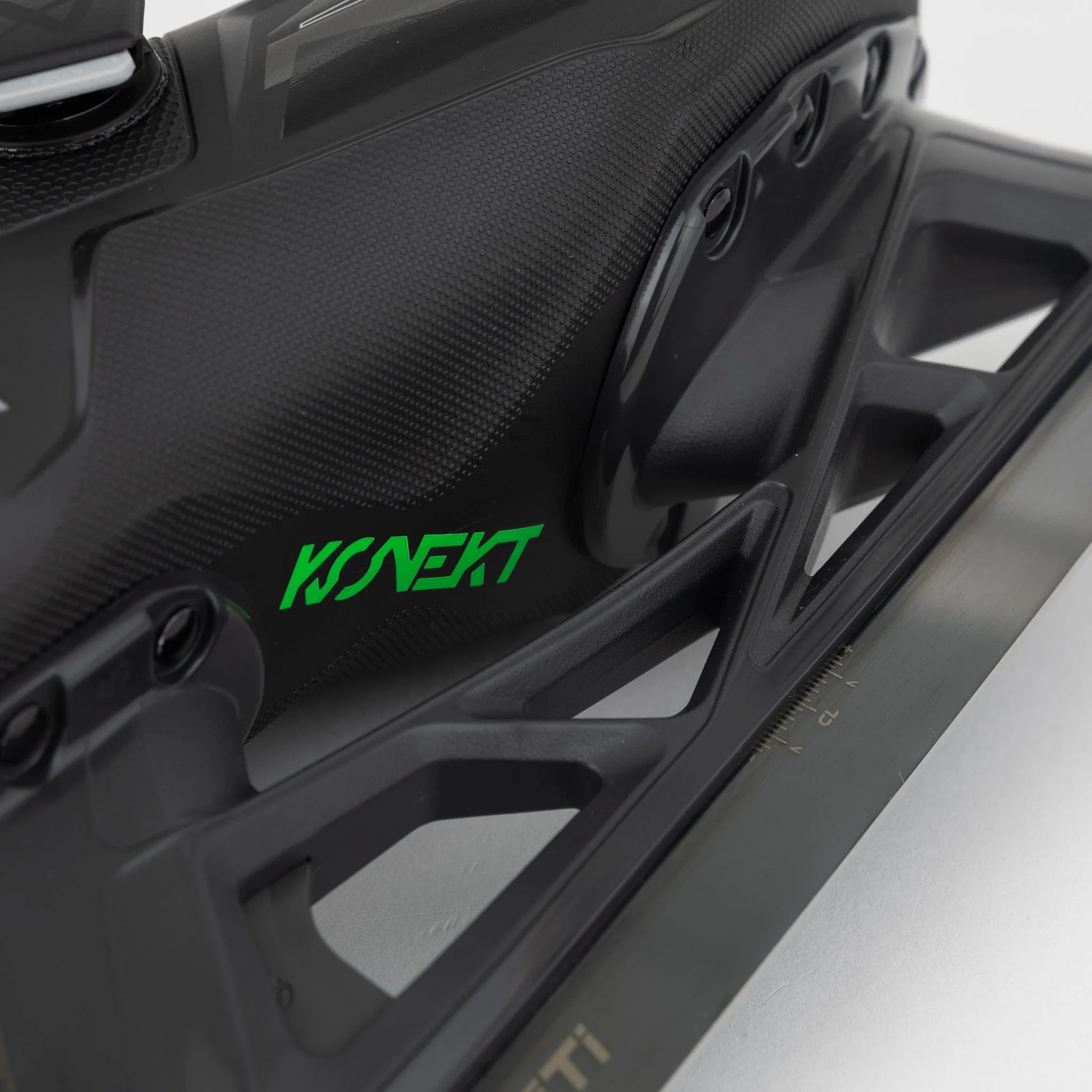 Bauer Konekt2 Intermediate Goalie Skates