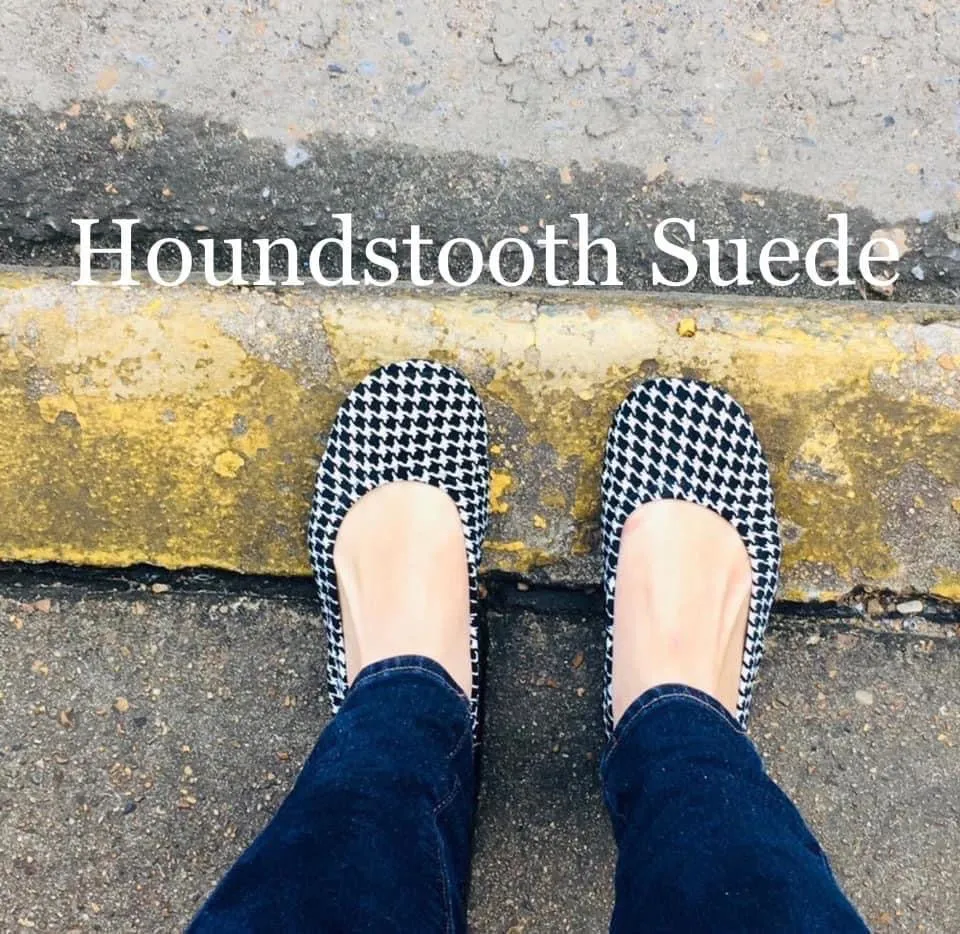 BlackWhite Houndstooth STorehouse flats