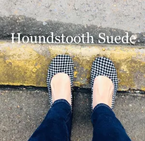 BlackWhite Houndstooth STorehouse flats