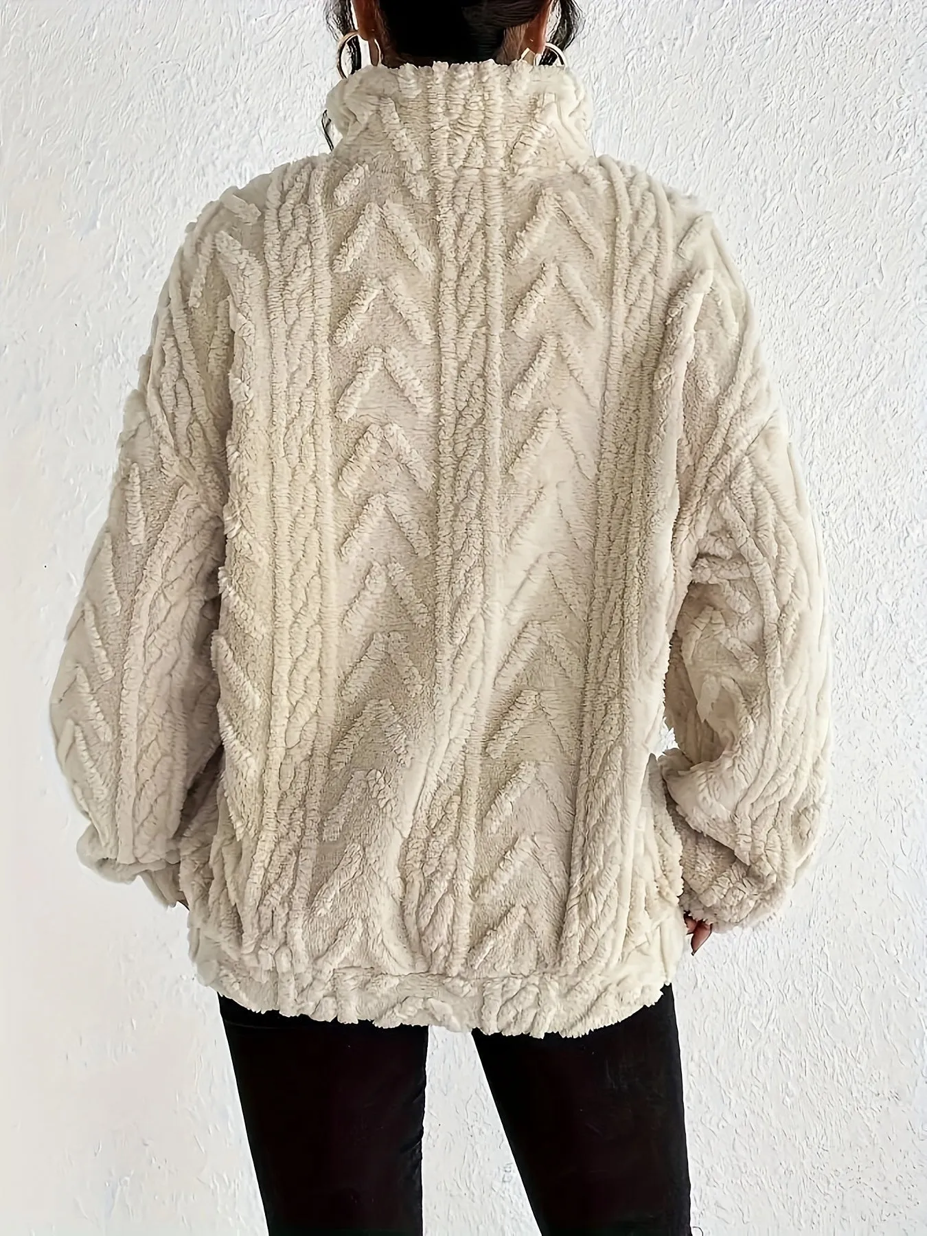 Chevron Fleece Pullover | Cozy Fit | Half-Zip Casual Essential