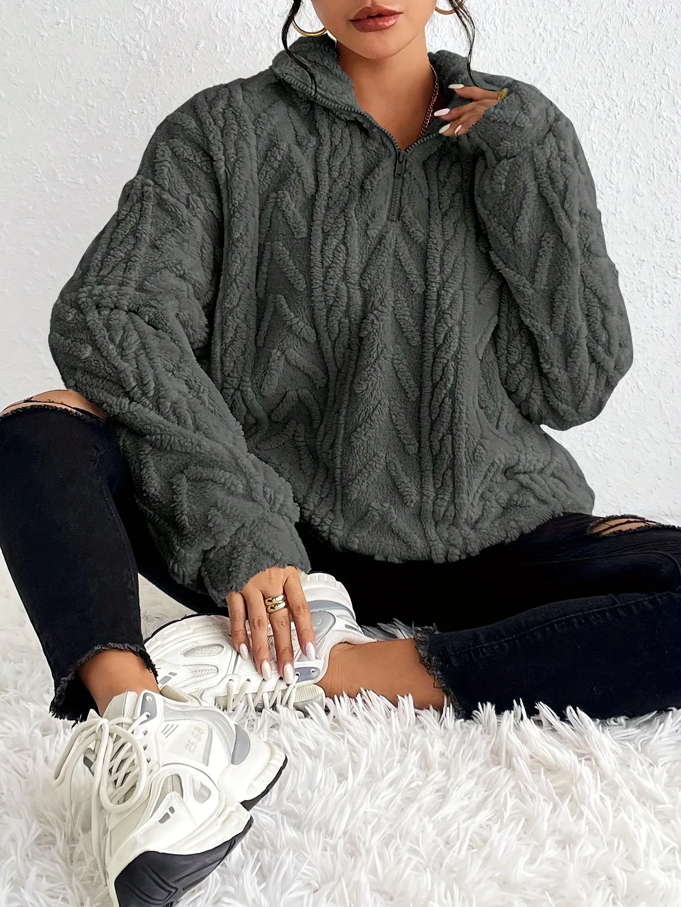 Chevron Fleece Pullover | Cozy Fit | Half-Zip Casual Essential