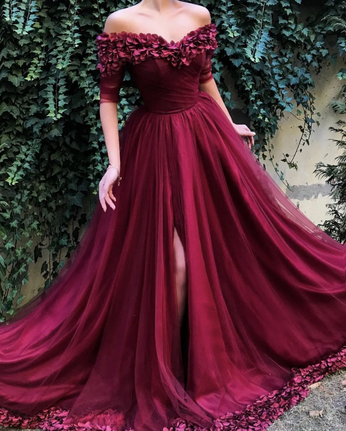 Chic Burgundy Off the Shoulder Maroon A Line Long Tulle Pom Dresses New OKG91