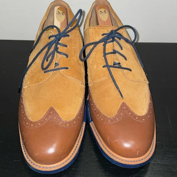 Cole Haan Wing Tip Oxford Dress Shoe Men's Size 13 M.  Leather and Suede