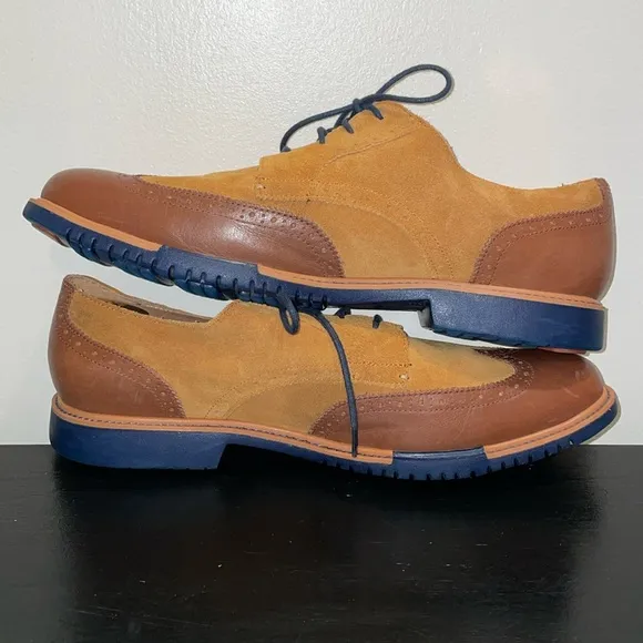 Cole Haan Wing Tip Oxford Dress Shoe Men's Size 13 M.  Leather and Suede