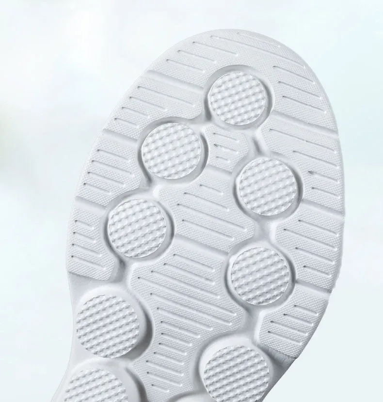 Cozy and Lightweight Classic Sneaker for Women Perfect for Outdoor Adventures