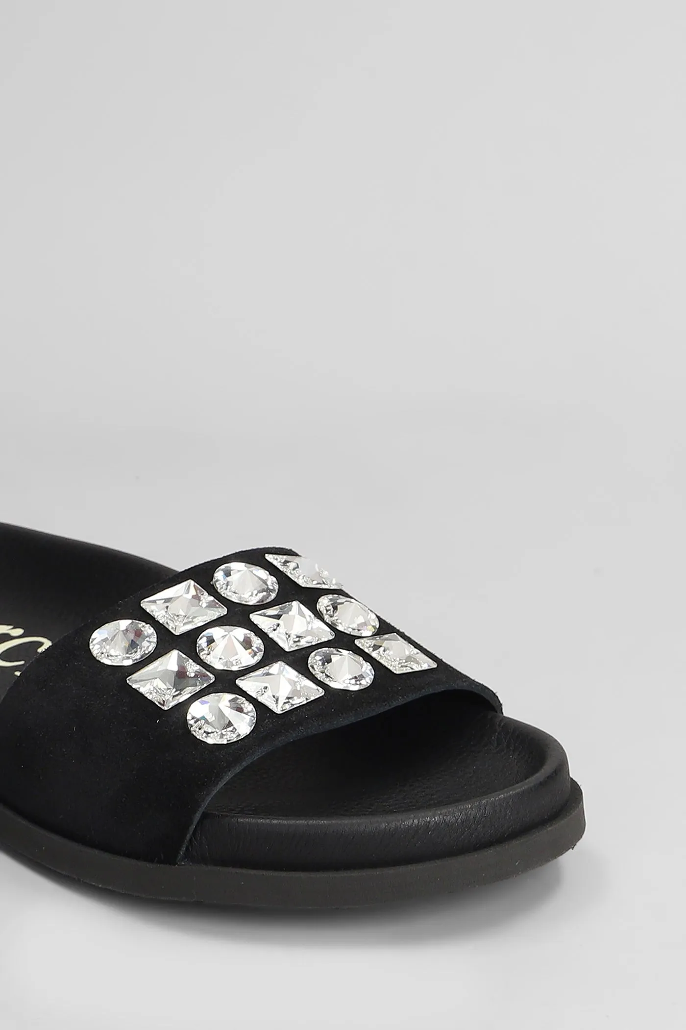 Dolomita Flats in black suede