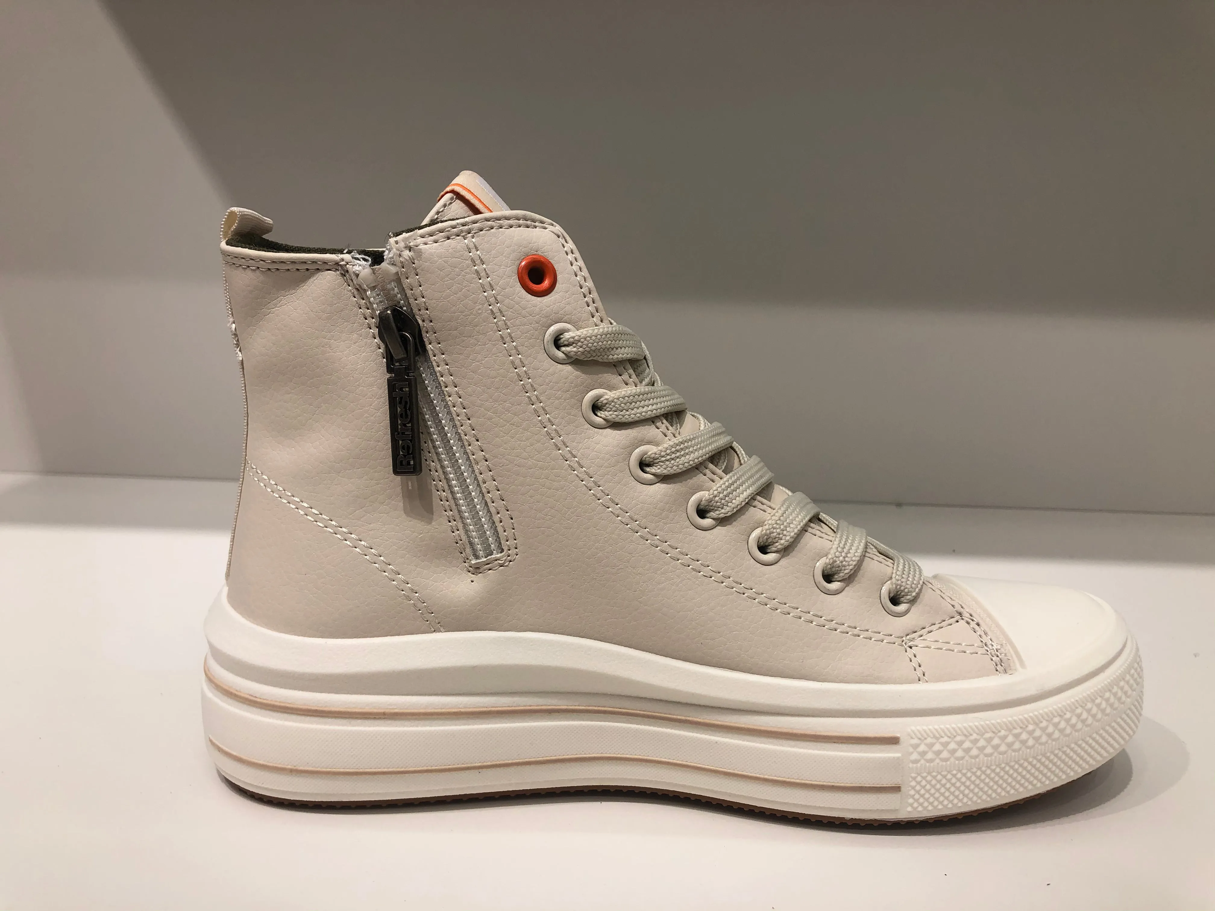 GRACE BEIGE