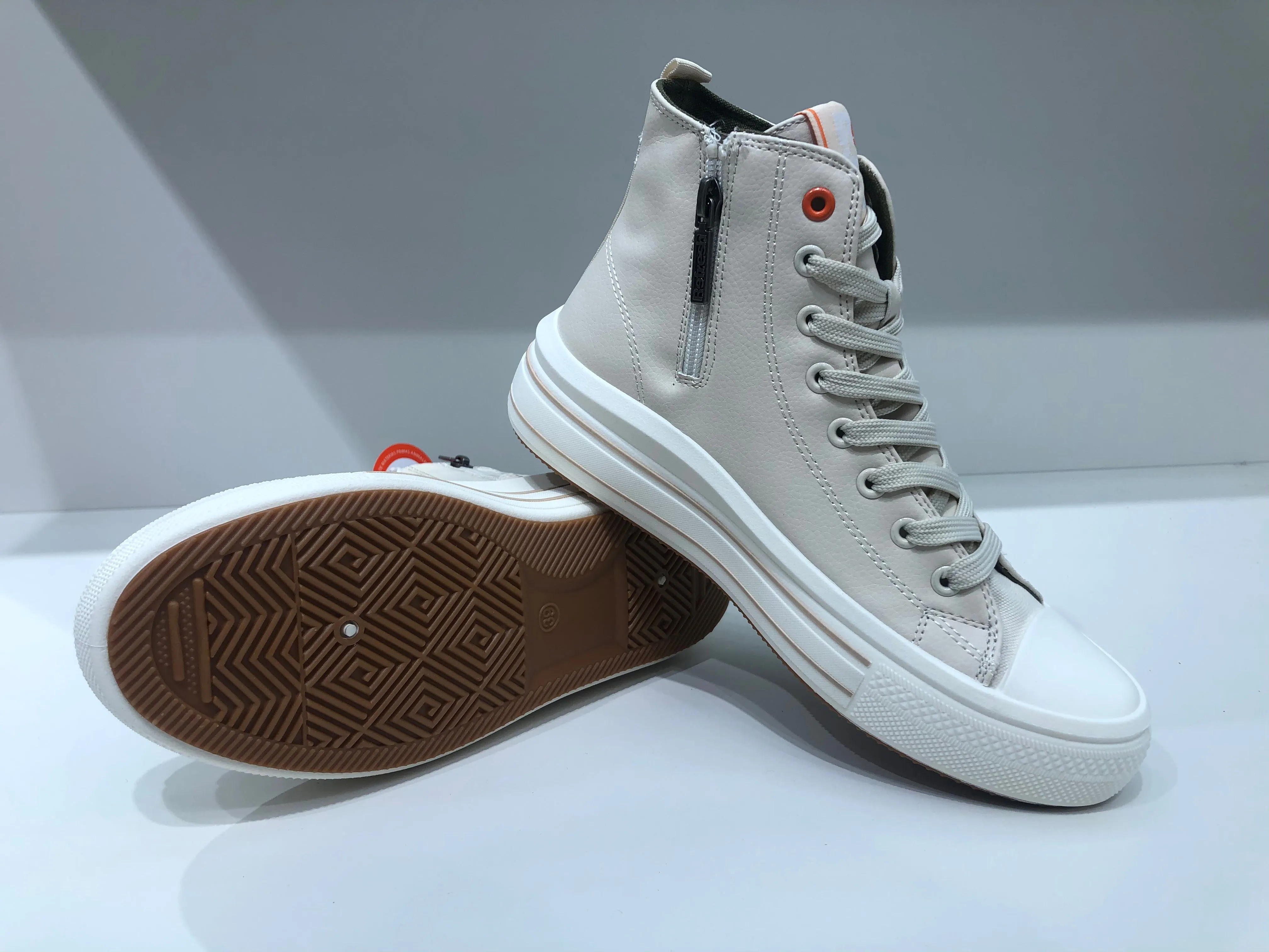 GRACE BEIGE