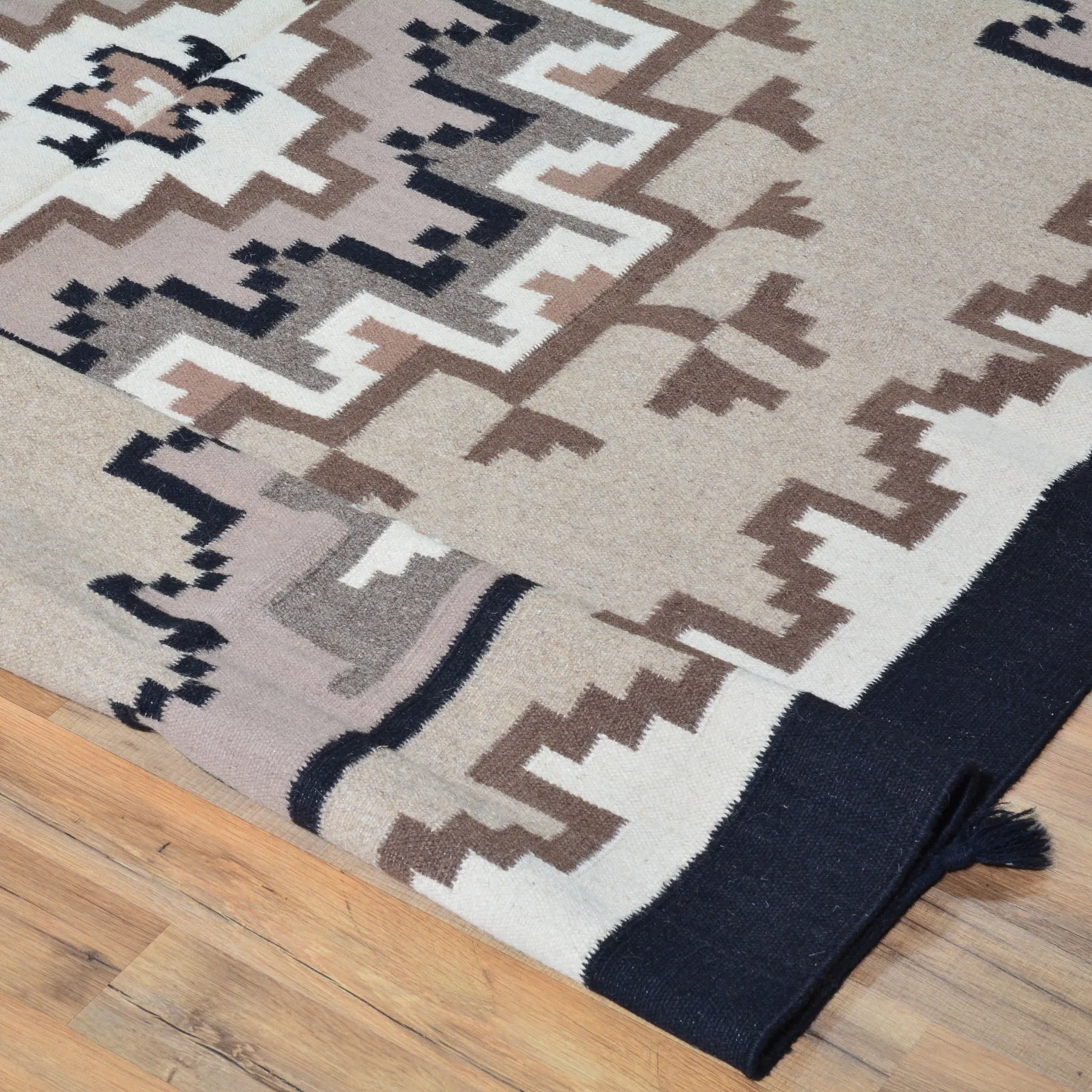 Hand-Woven Navajo Style Southwestern Design FlatWeave Rug (Size 6.0 X 9.0) Cwral-6960