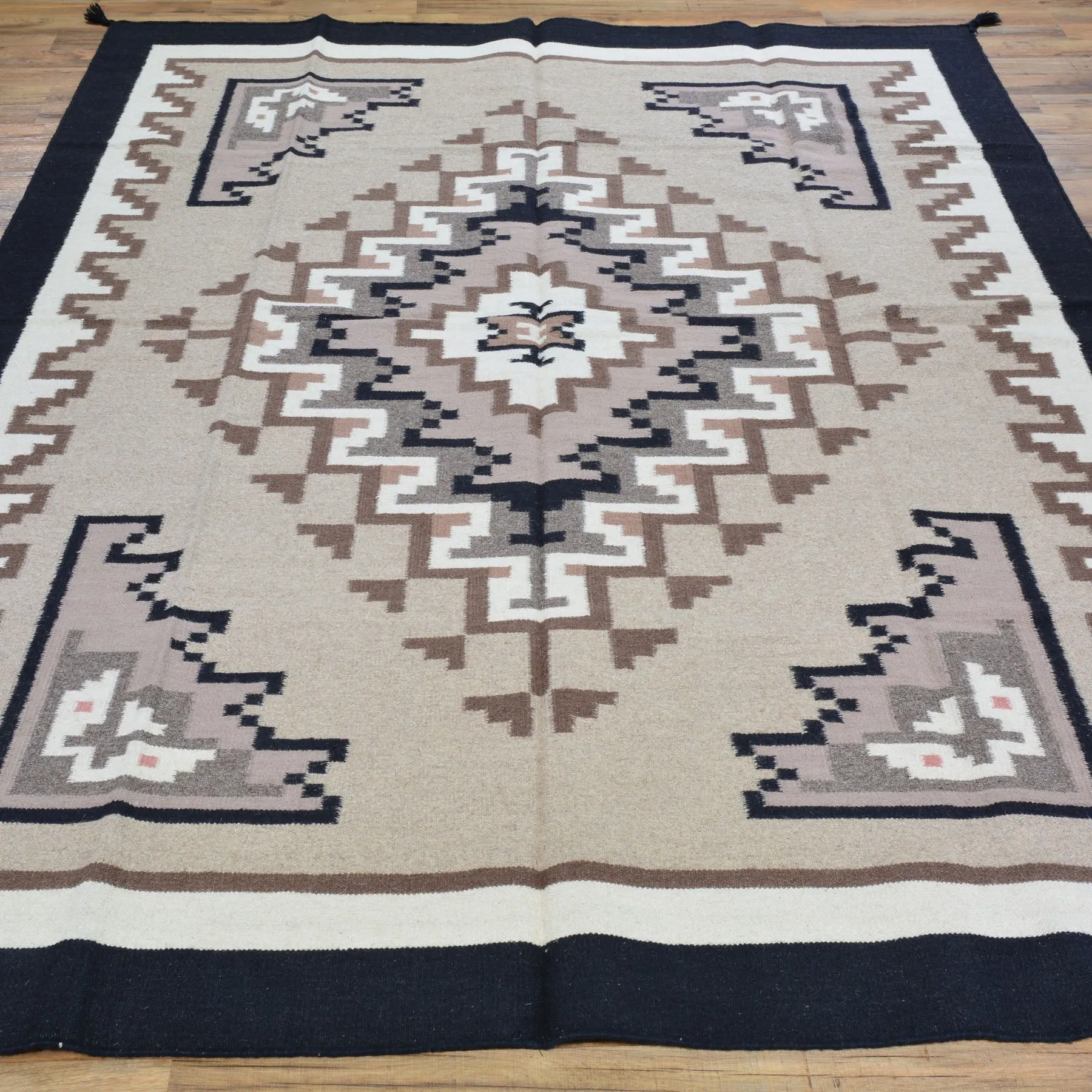 Hand-Woven Navajo Style Southwestern Design FlatWeave Rug (Size 6.0 X 9.0) Cwral-6960