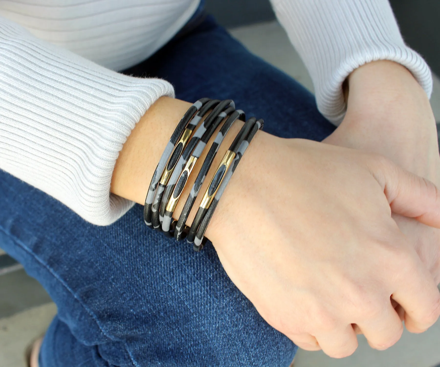 Leopard Animal Print Gray Leather Bracelet