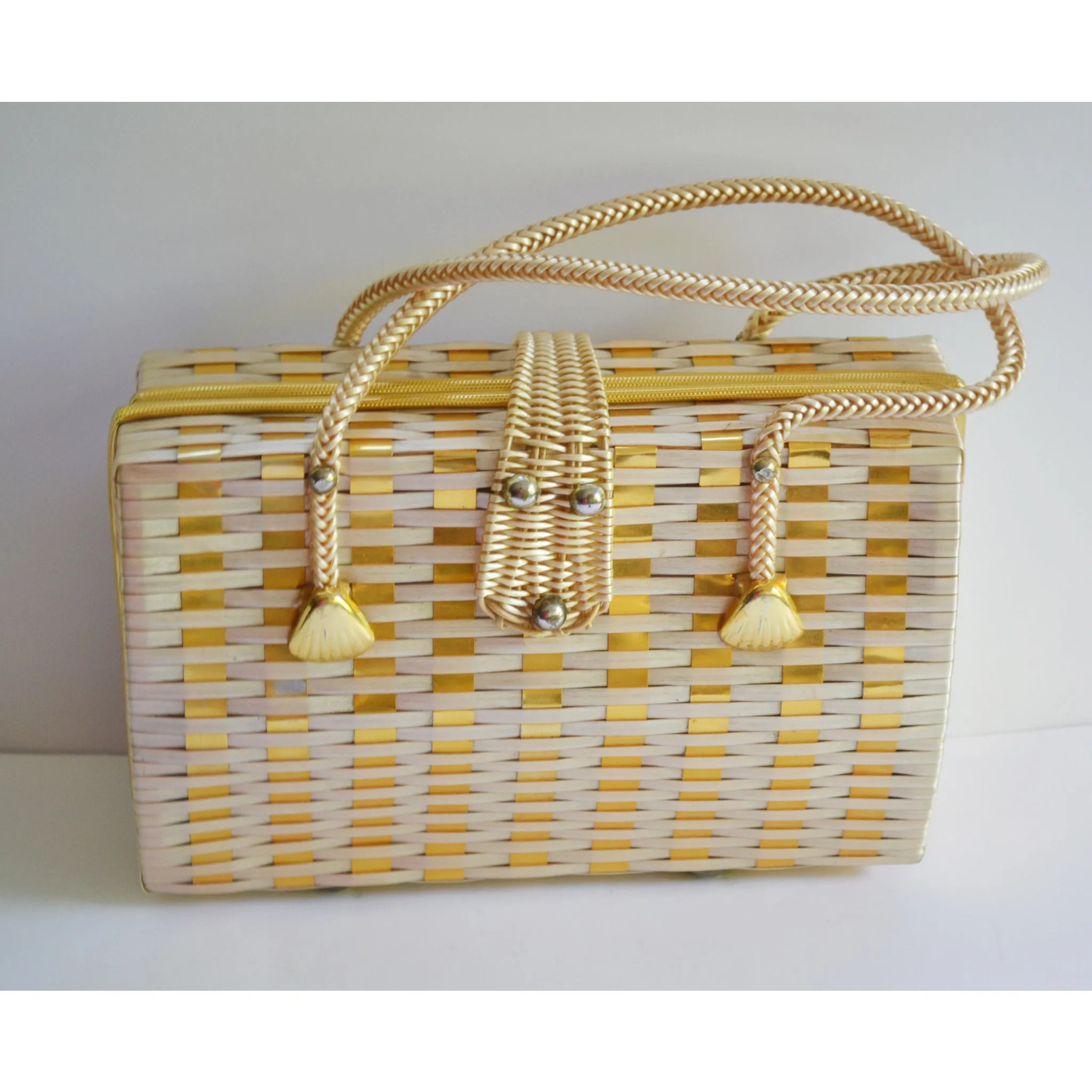 Metallic Woven Wicker Purse