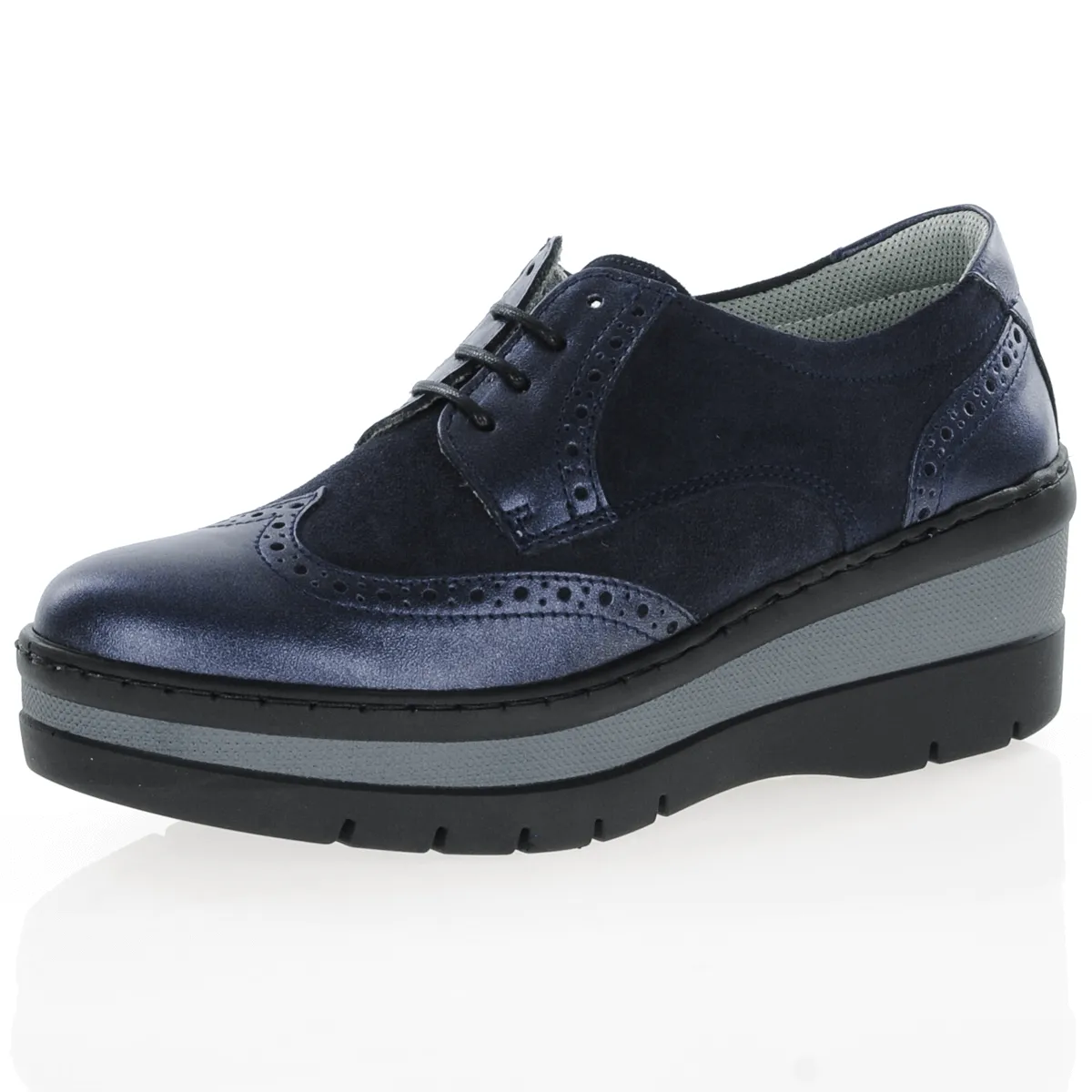 Notton Laced Shoe
