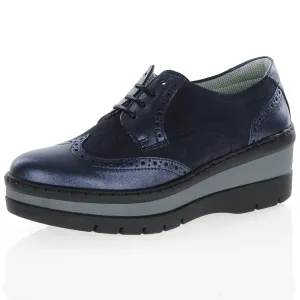 Notton Laced Shoe