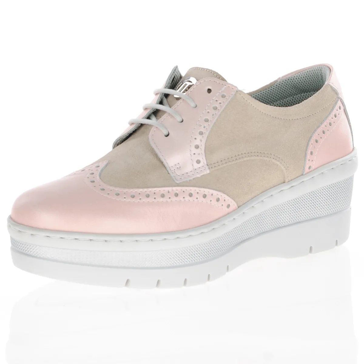 Notton Laced Shoe