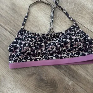 NWOT JOHNNY WAS CALME Leopard Print Women's Bralette sports bra