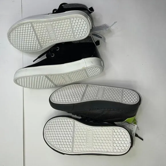 OLD NAVY  1994 Boy Sneakers - US 13