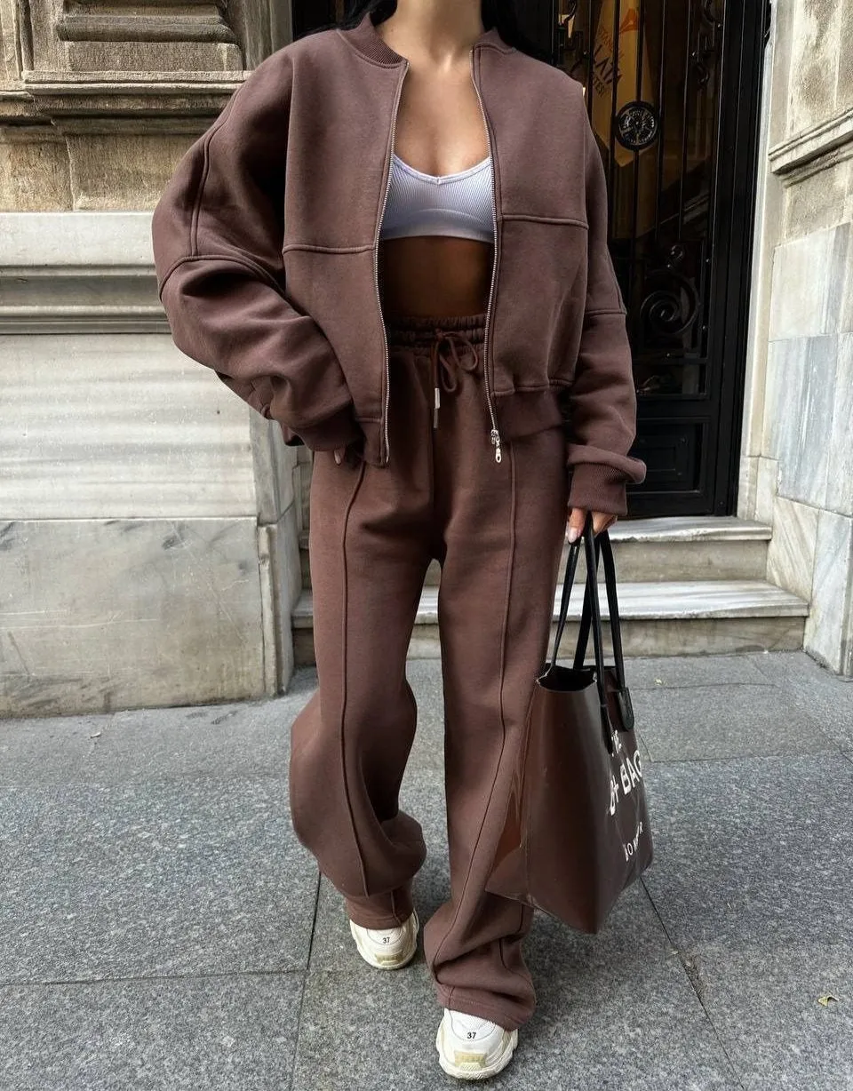 Oversized Zip Hoodie and Wide-Leg Pants Set | Cozy Streetwear | Effortless Style