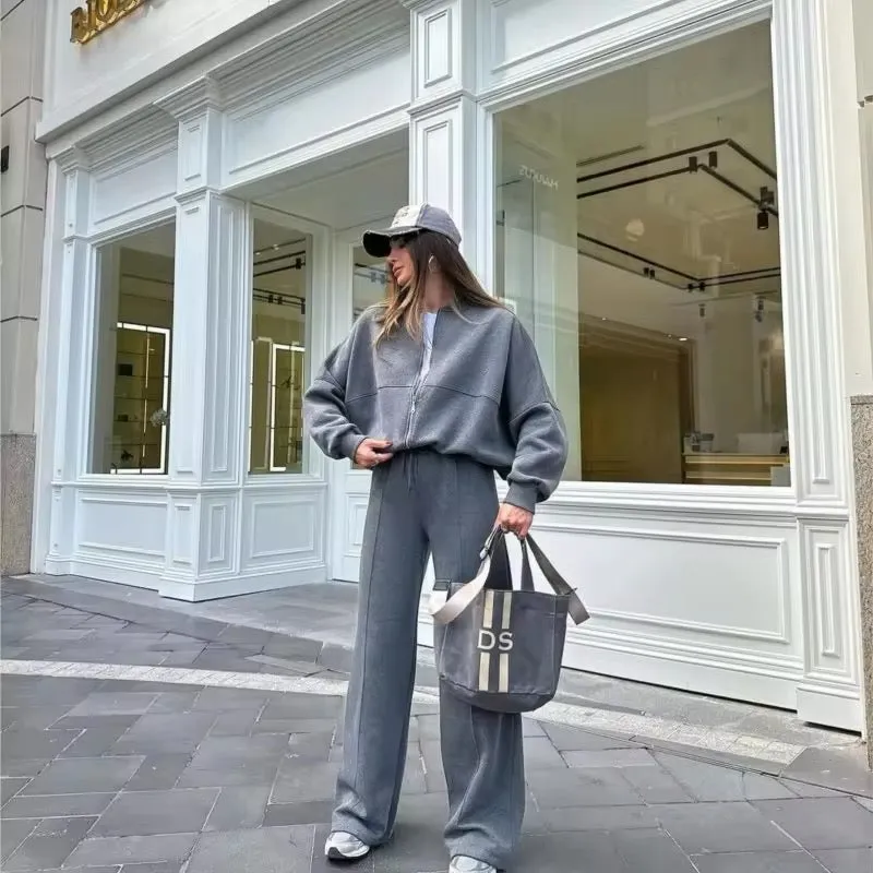 Oversized Zip Hoodie and Wide-Leg Pants Set | Cozy Streetwear | Effortless Style