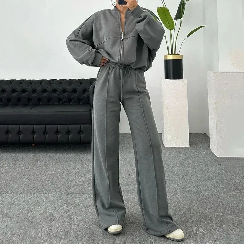 Oversized Zip Hoodie and Wide-Leg Pants Set | Cozy Streetwear | Effortless Style