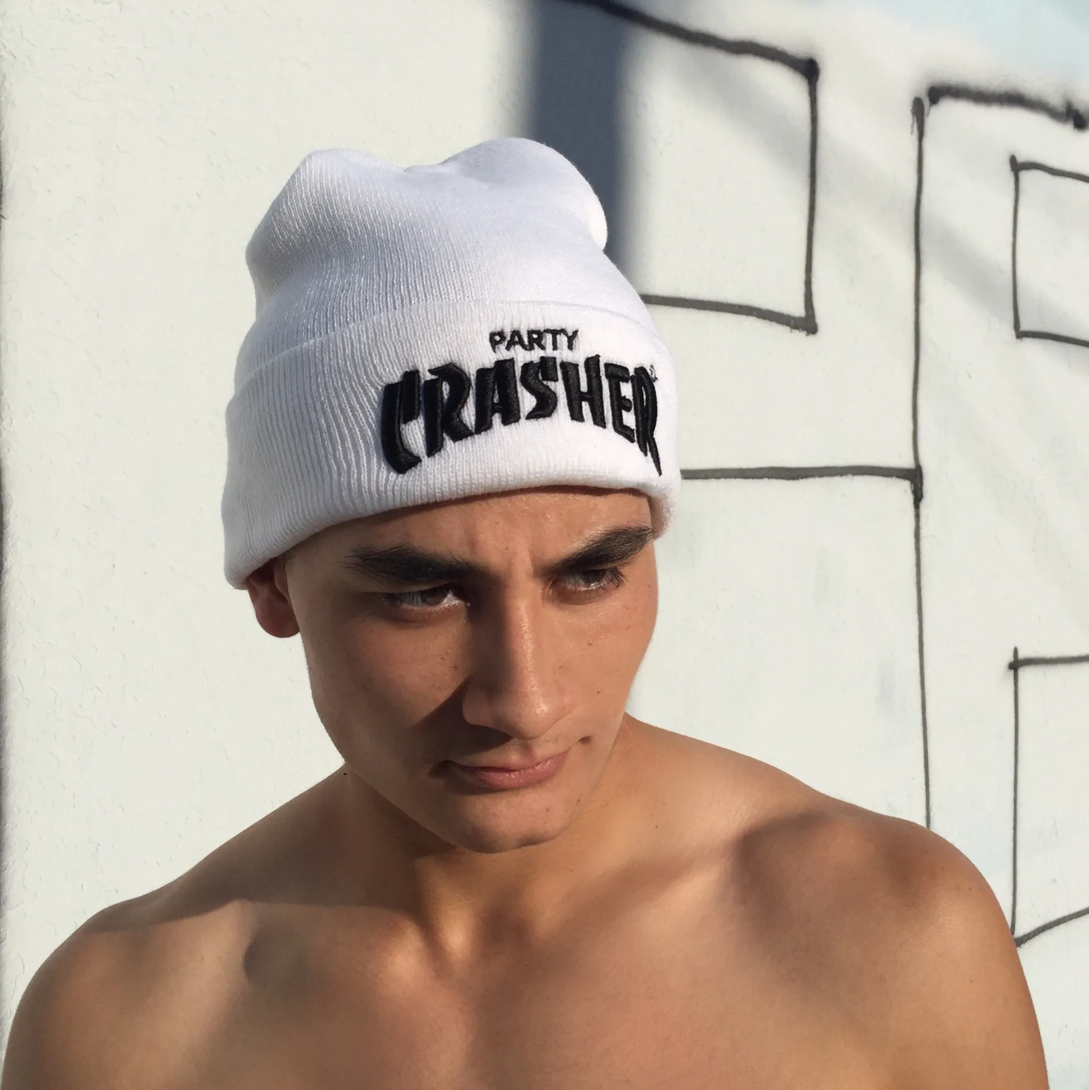PARTY CRASHER WHITE BEANIE