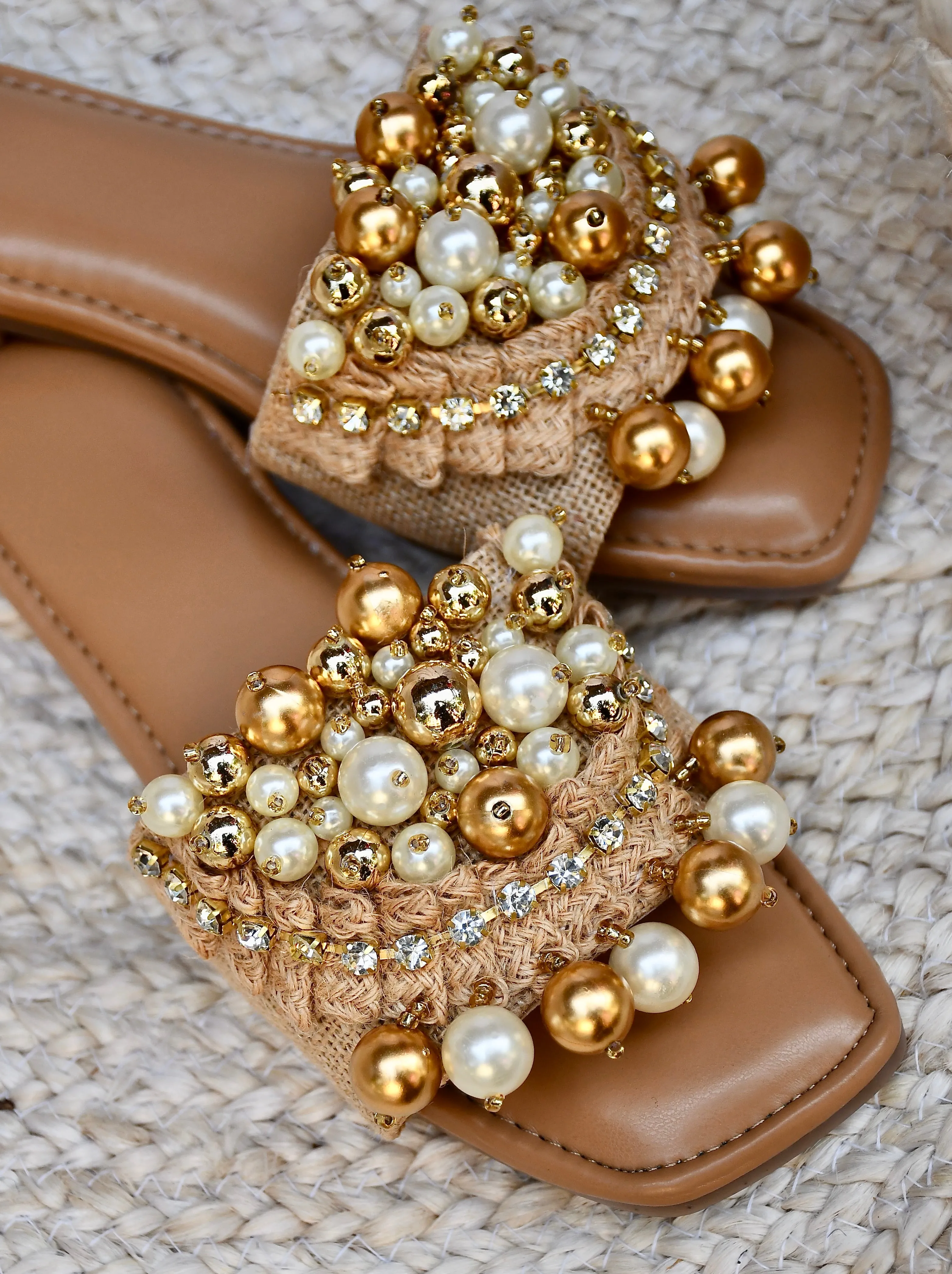 Pearla Flats