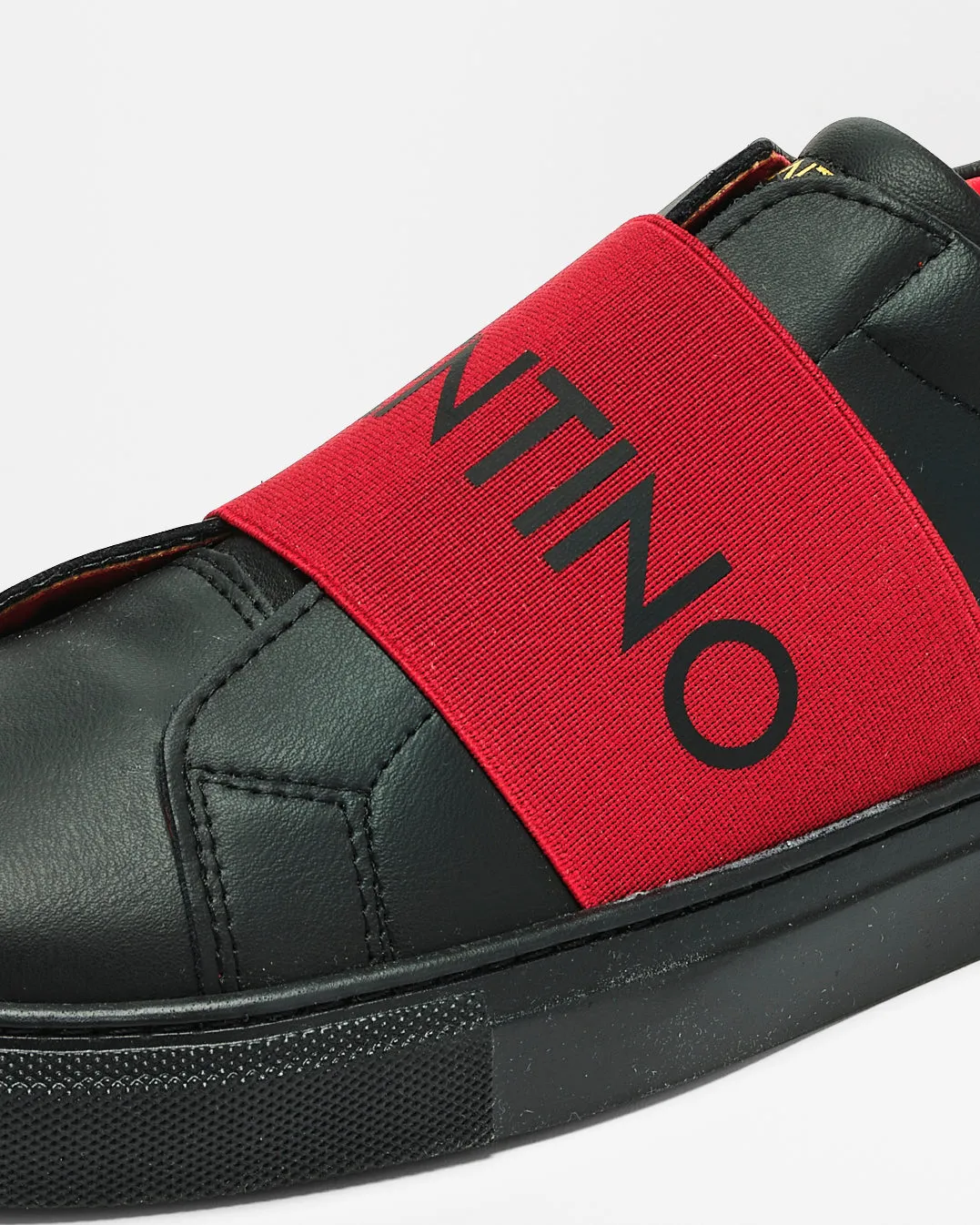 SS22 - Men's Sneakers - Zeus - Black Red