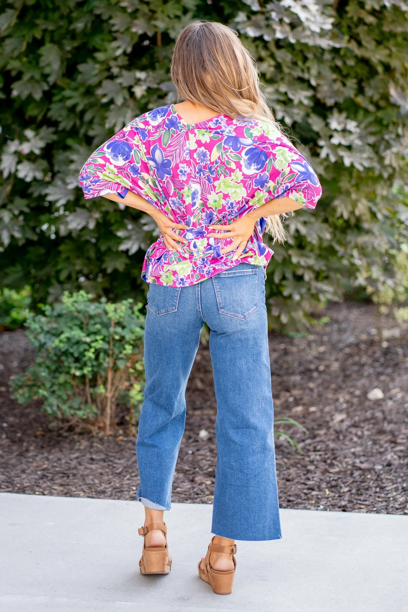 V-Neck Floral Half Sleeve Top Regular & Plus Sizes