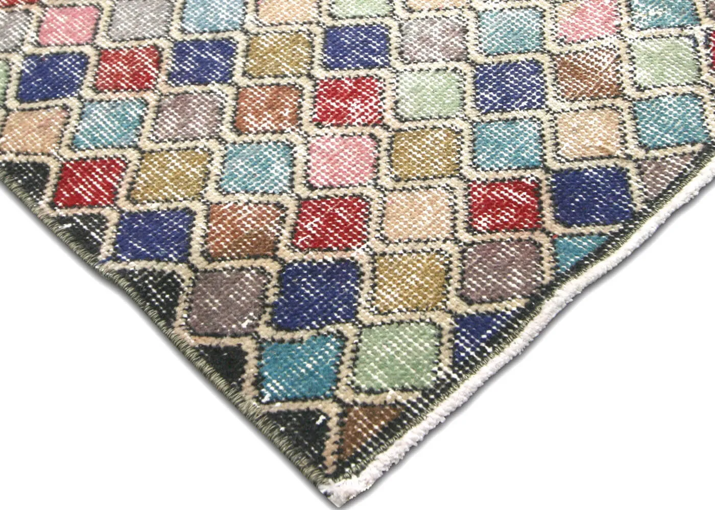 Vintage Turkish Mid-Century-Modern Rug - 5'6" x 9'10"