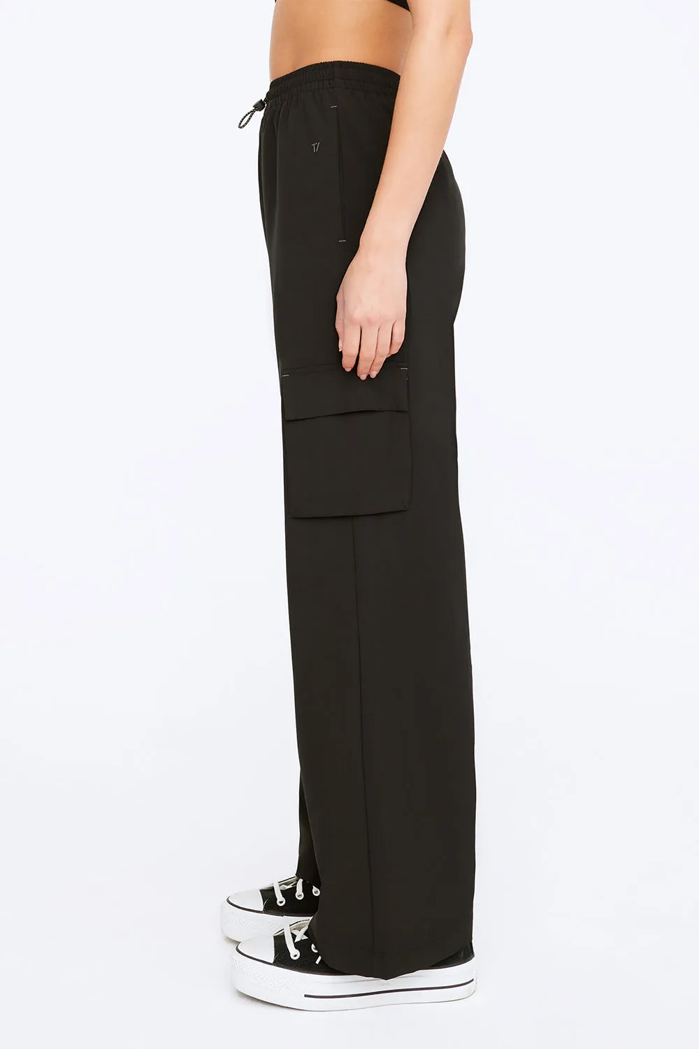 WOVEN TRACK PANT - BLACK